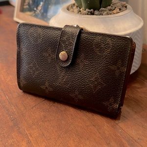 Louis Vuitton Monogram Bifold Wallet Vinta